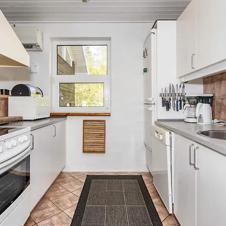 Dom wakacyjny 8 Person In Hojslev-by Traum