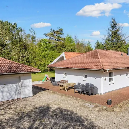 Holiday home Iv