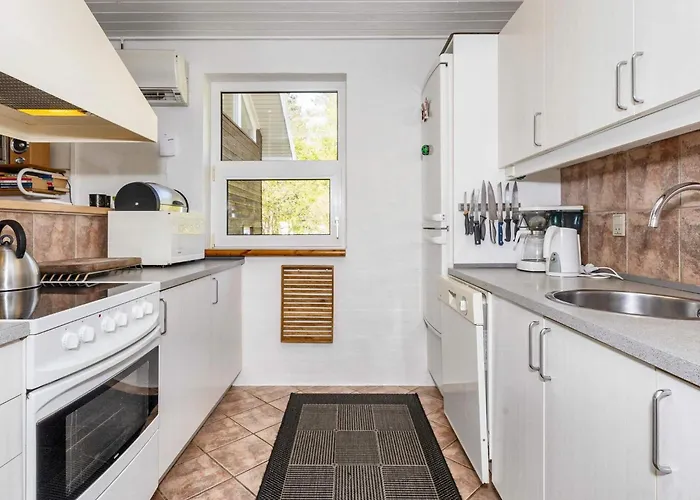 Дом отдыха 8 Person In Hojslev-by Traum